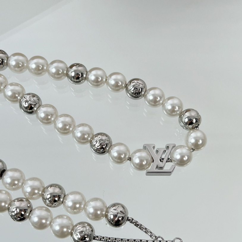 Louis Vuitton Monogram Pearls Necklace    M01157 - DesignerGu