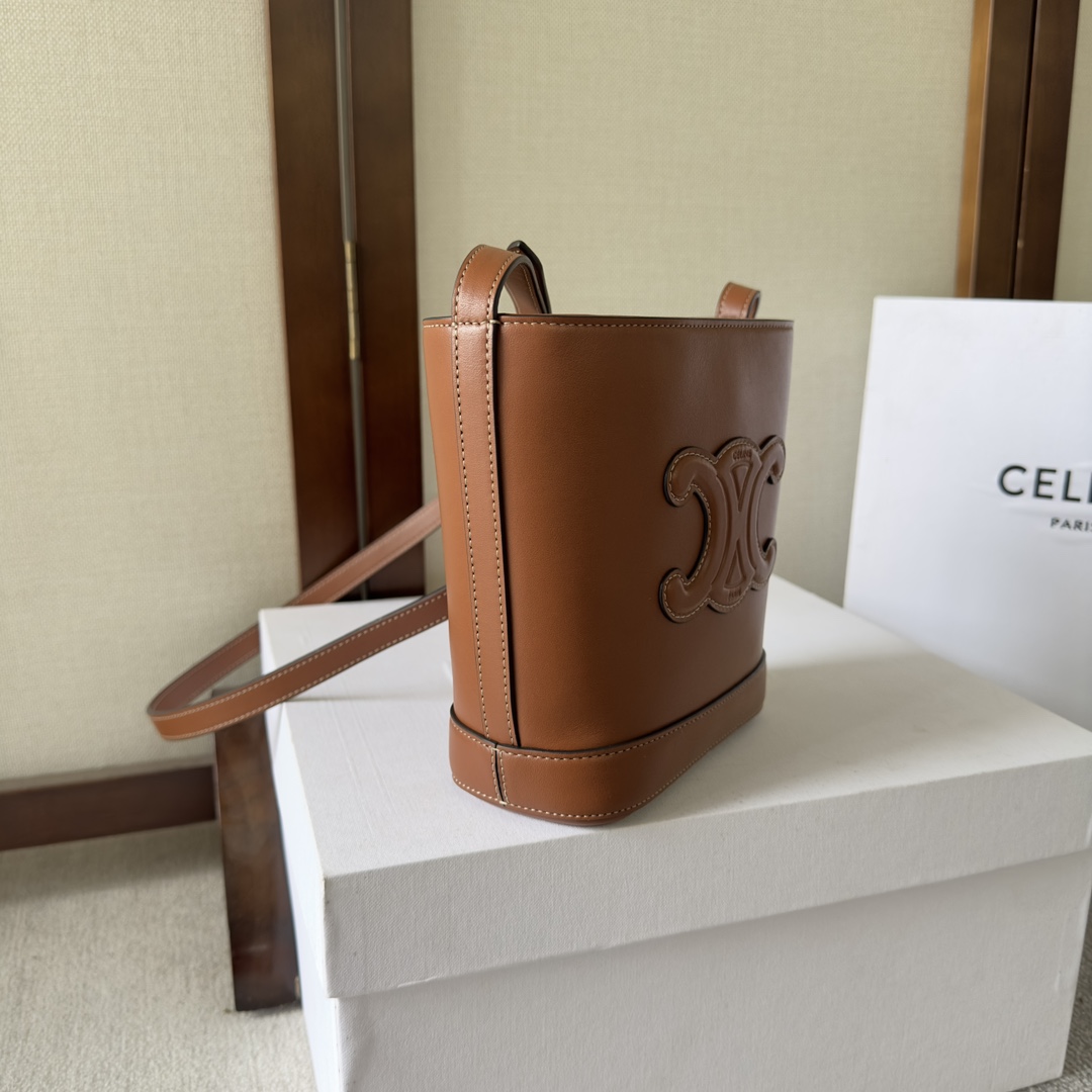 Celine Mini Bucket Cuir Triomphe In Smooth Calfskin  - DesignerGu