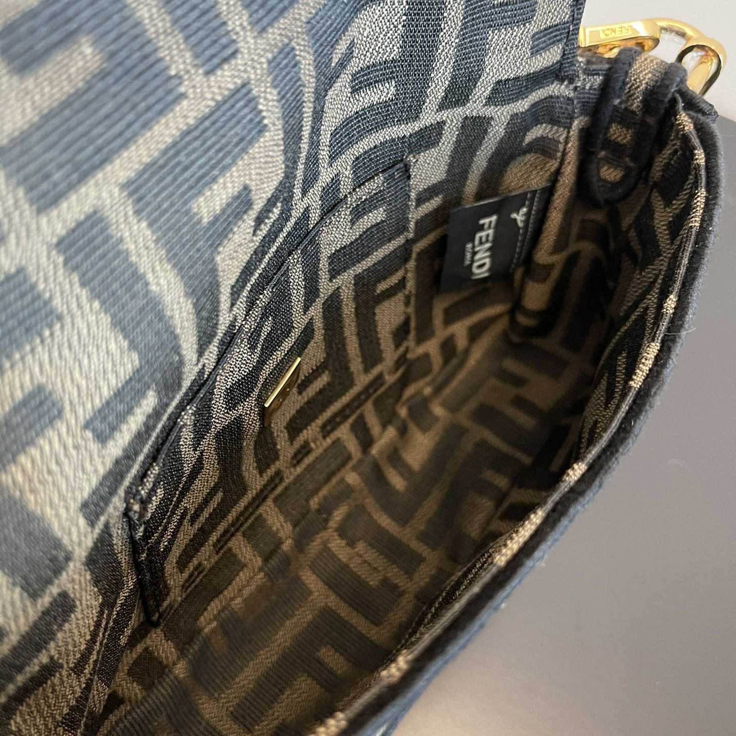 Fendi Baguette Mini Jacquard FF Fabric Bag - DesignerGu