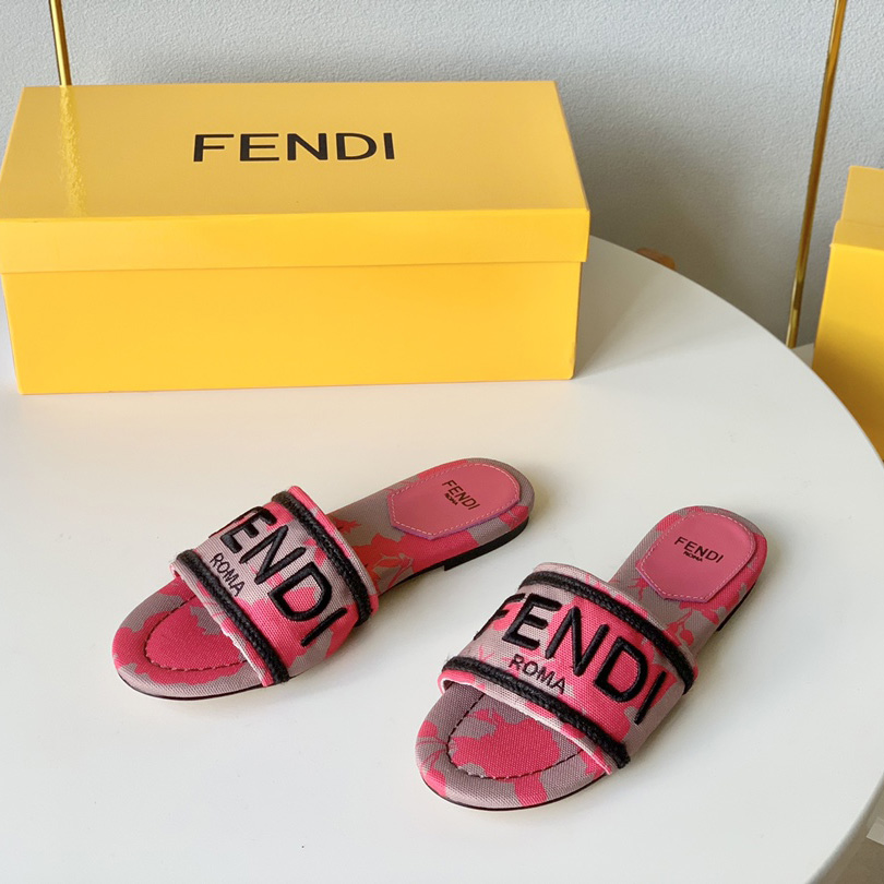 Fendi Signature Pink Canvas Slides - DesignerGu