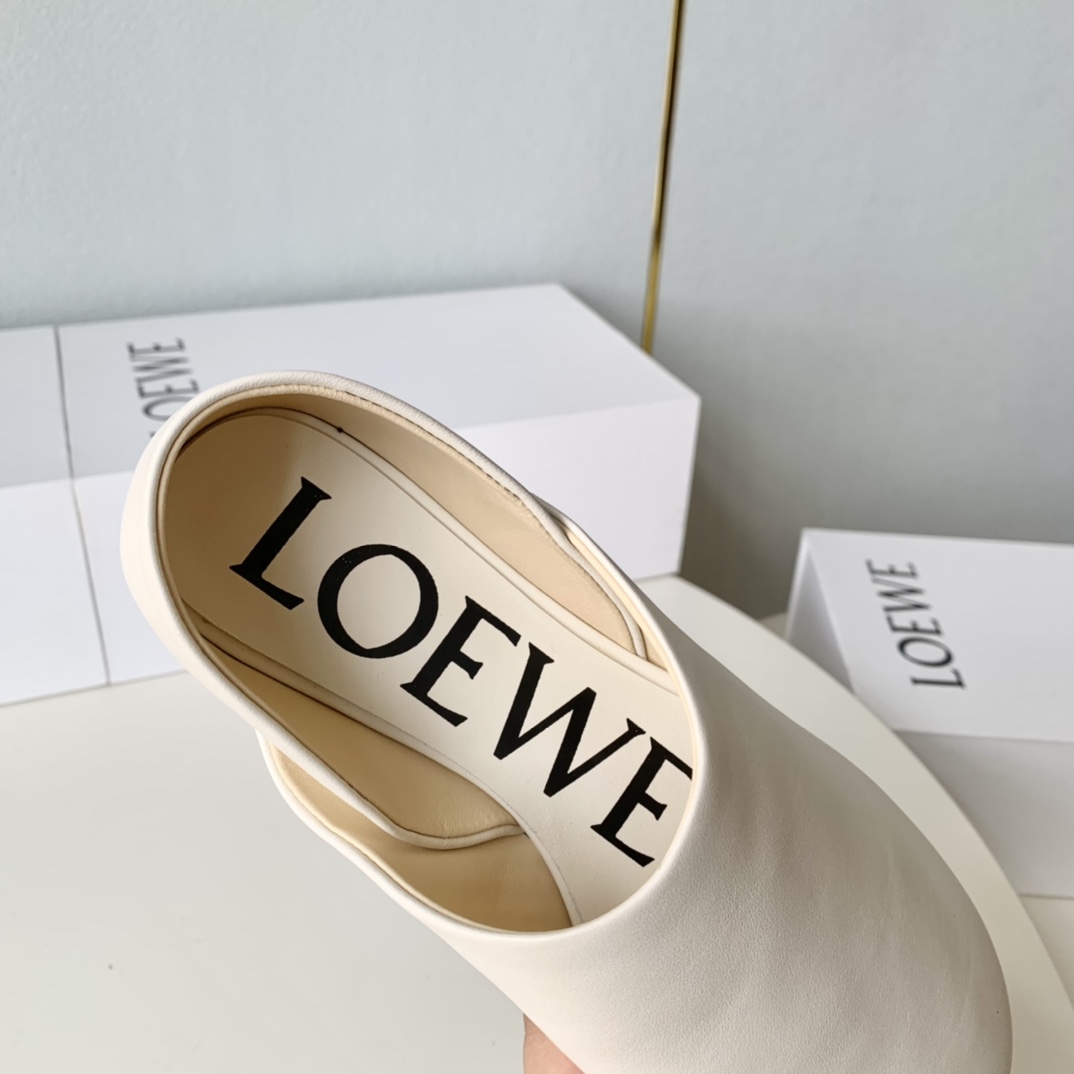 Loewe Toy Slipper In Goatskin - DesignerGu