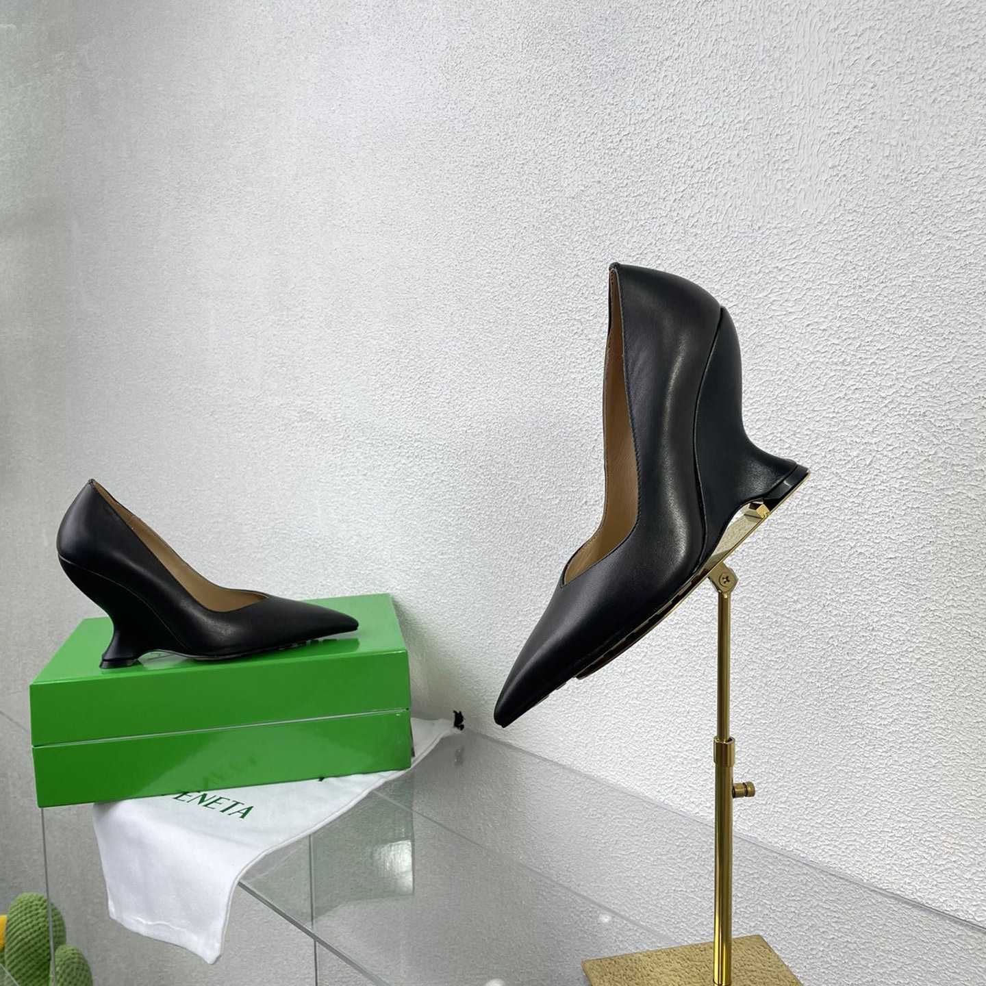 Bottega Veneta Punta Pump - DesignerGu