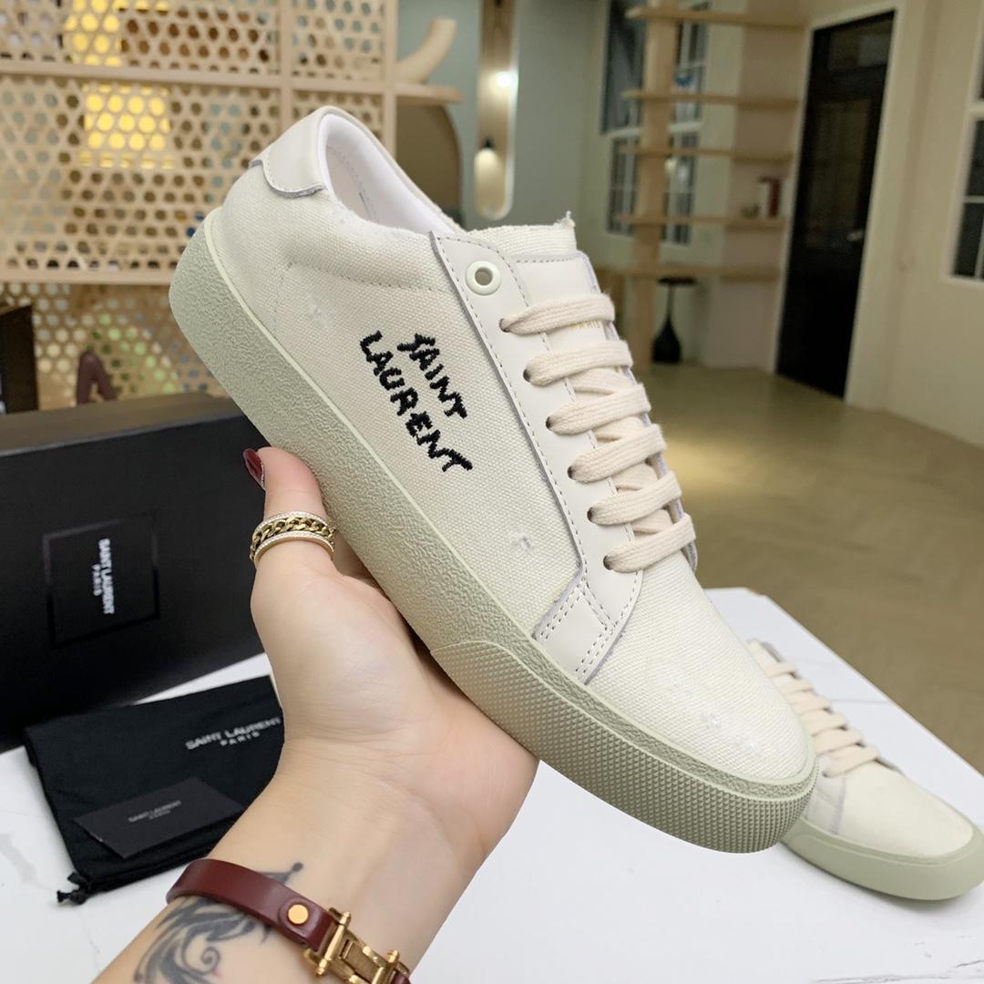 Saint Laurent Court Classic Sl/06 Sneakers Embroidered With Saint Laurent,In White Worn-look Fabric And Leather - DesignerGu