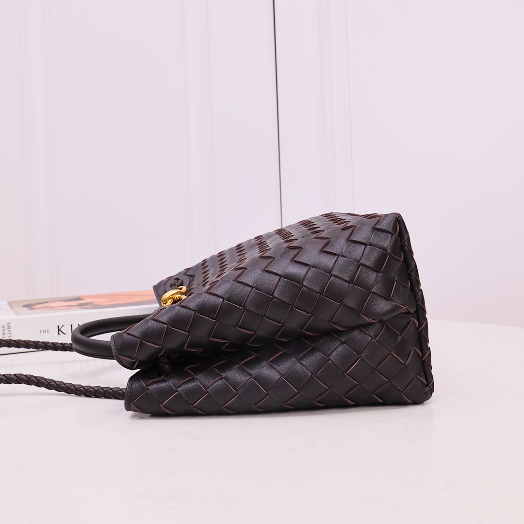 Bottega Veneta Medium Andiamo - DesignerGu