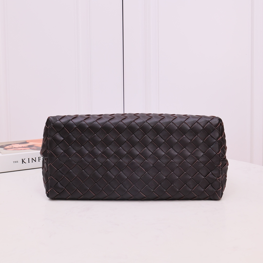 Bottega Veneta Medium Andiamo - DesignerGu