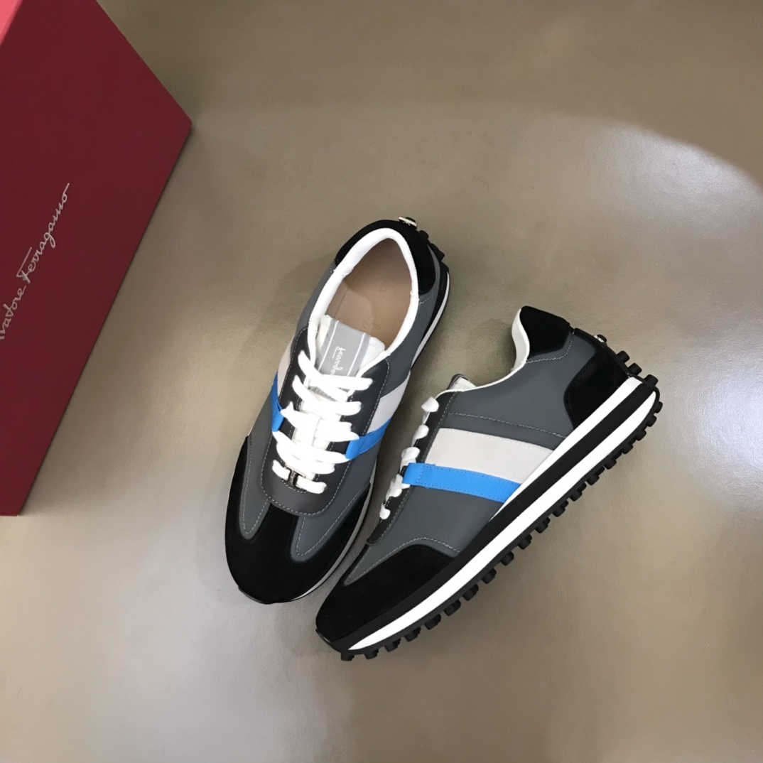 Ferragamo Unisex Sneaker - DesignerGu