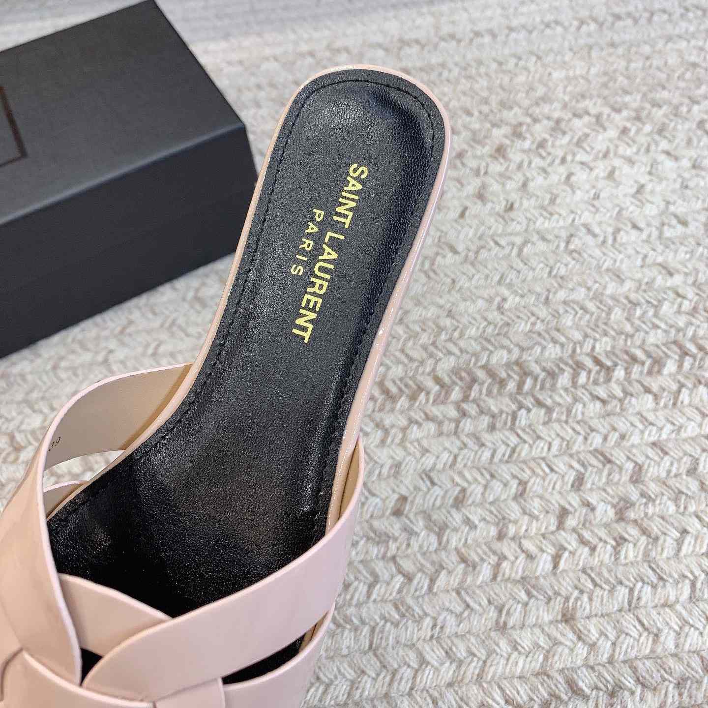 Saint Laurent Tribute Flat Sandals - DesignerGu