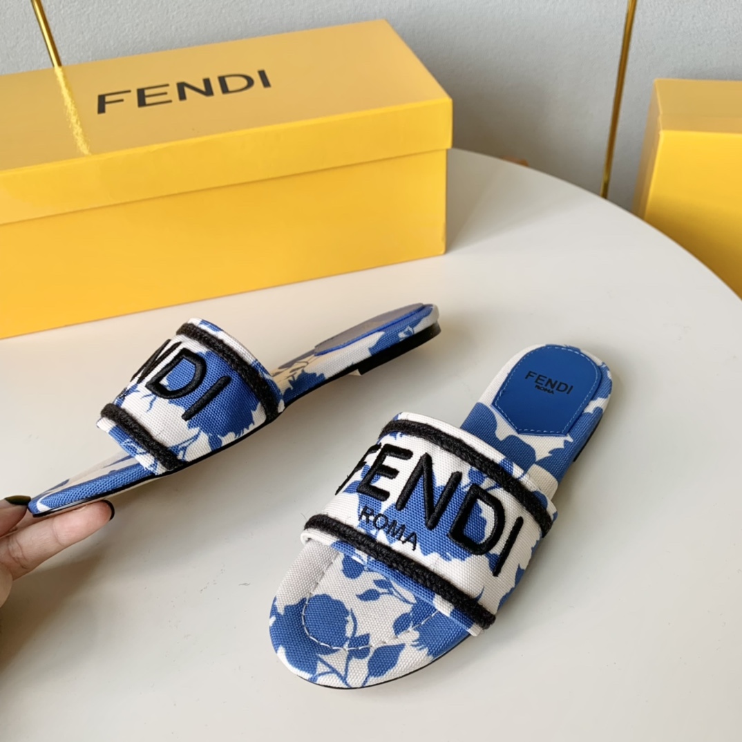 Fendi Signature Blue Canvas Slides - DesignerGu