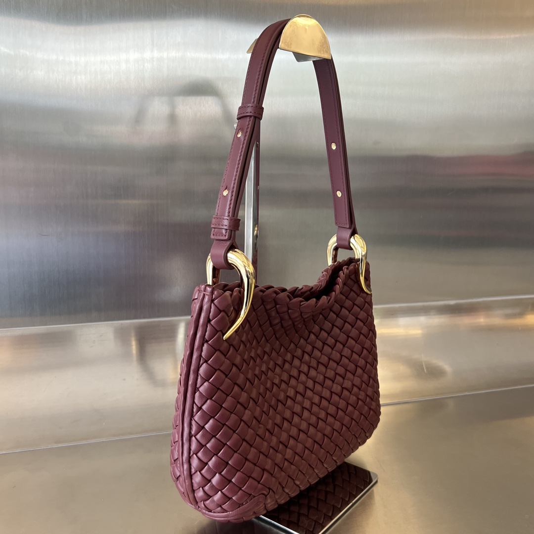 Bottega Veneta Small Clicker Shoulder Bag - DesignerGu