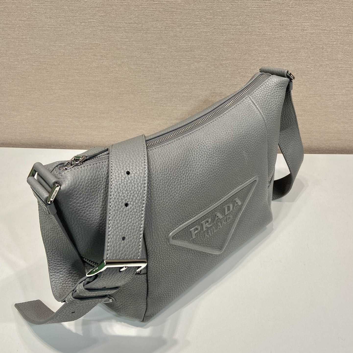 Prada Leather Bag With Shoulder strap - DesignerGu