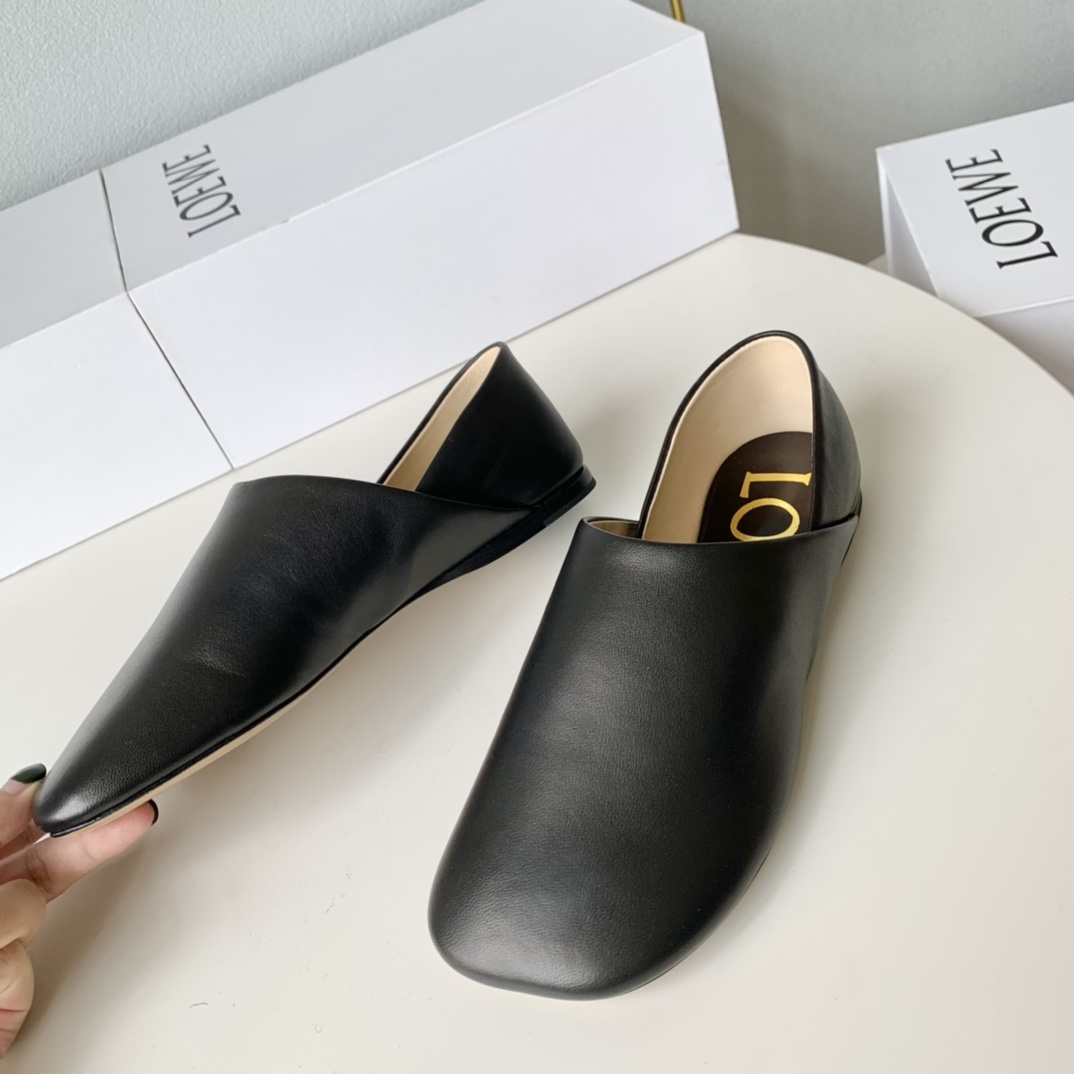 Loewe Toy Slipper In Goatskin - DesignerGu