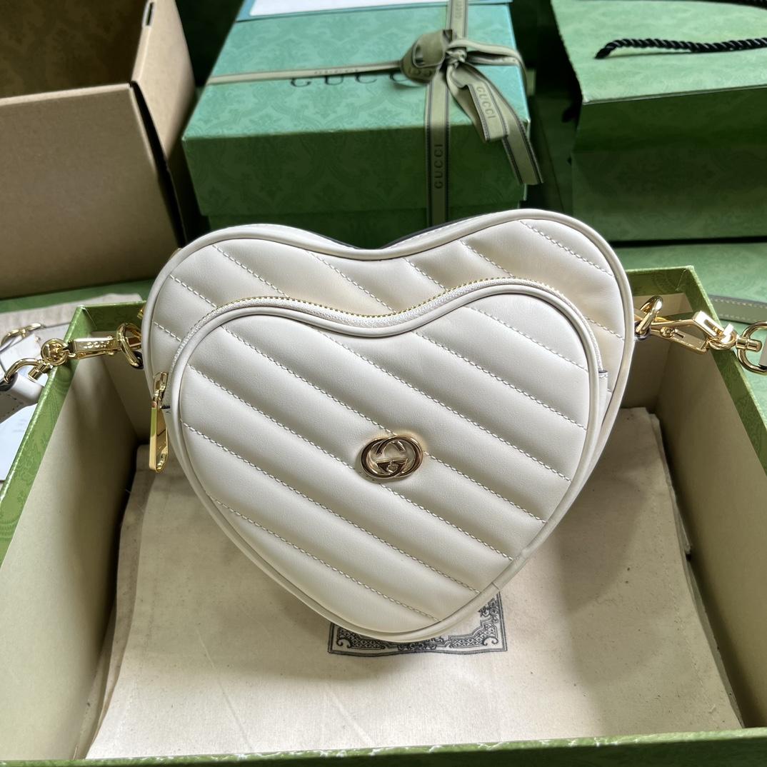 Gucci Interlocking G Mini Heart Shoulder Bag - DesignerGu