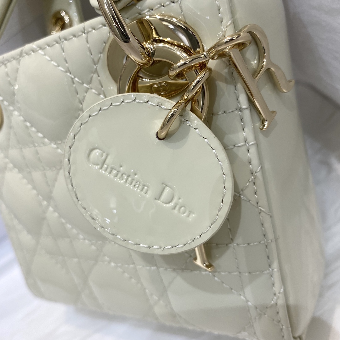 Dior Mini Lady Dior Bag(12*10*5cm) - DesignerGu