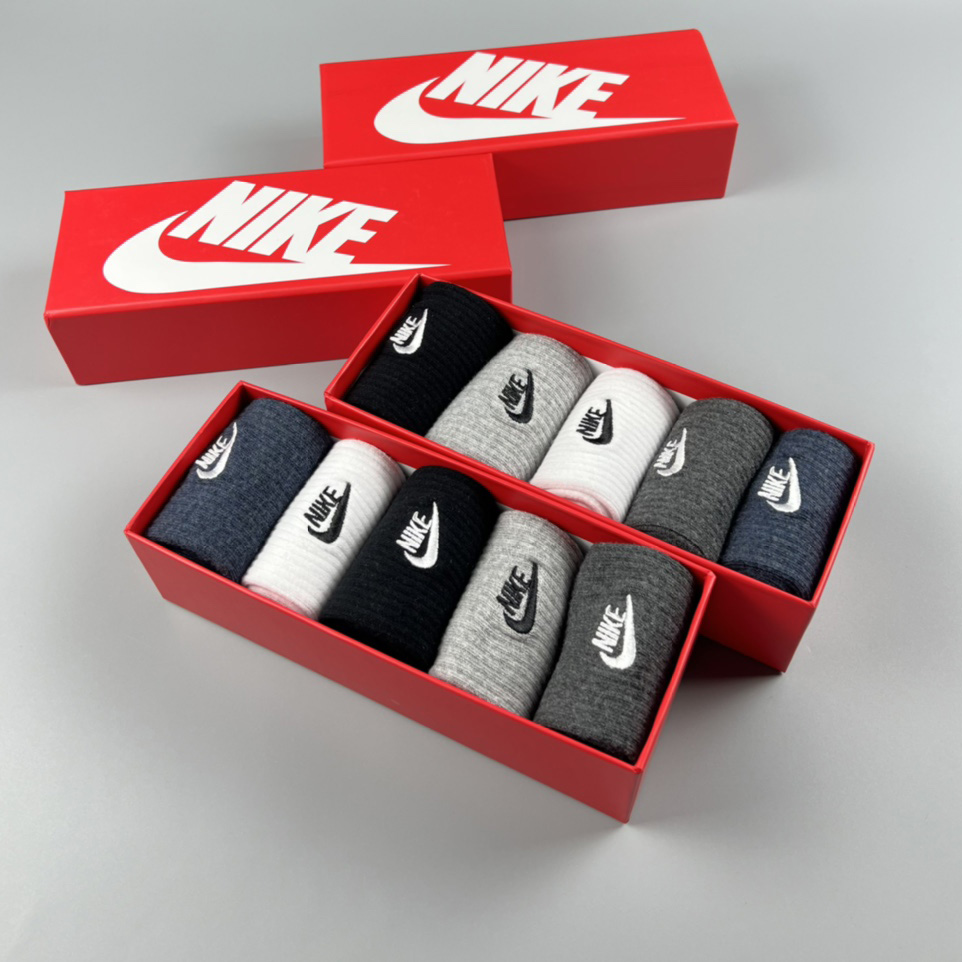 Nike Socks /Box - DesignerGu