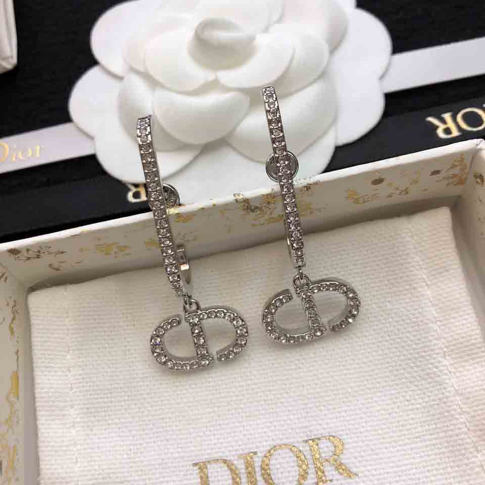 Dior 30 Montaigne Earrings - DesignerGu