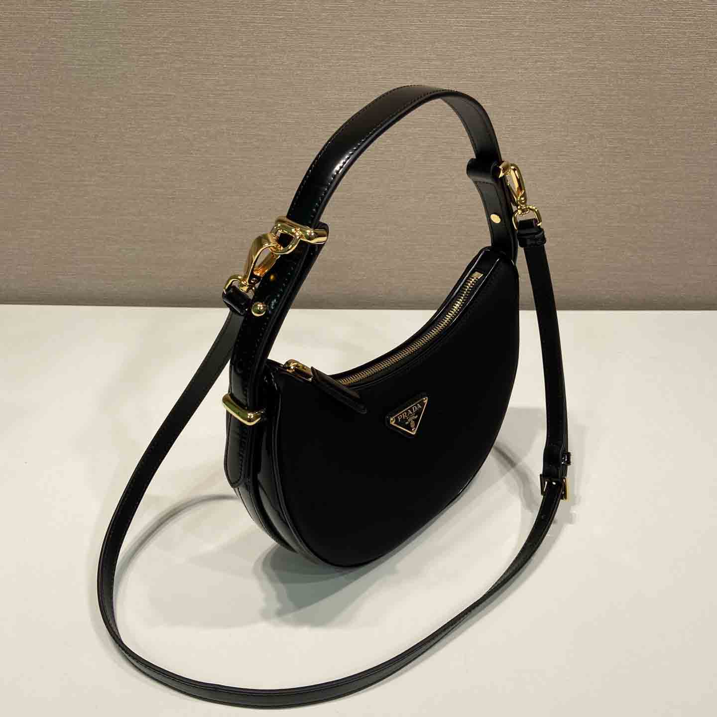 Prada Arqué Re-Nylon And Brushed Leather Shoulder Bag - DesignerGu