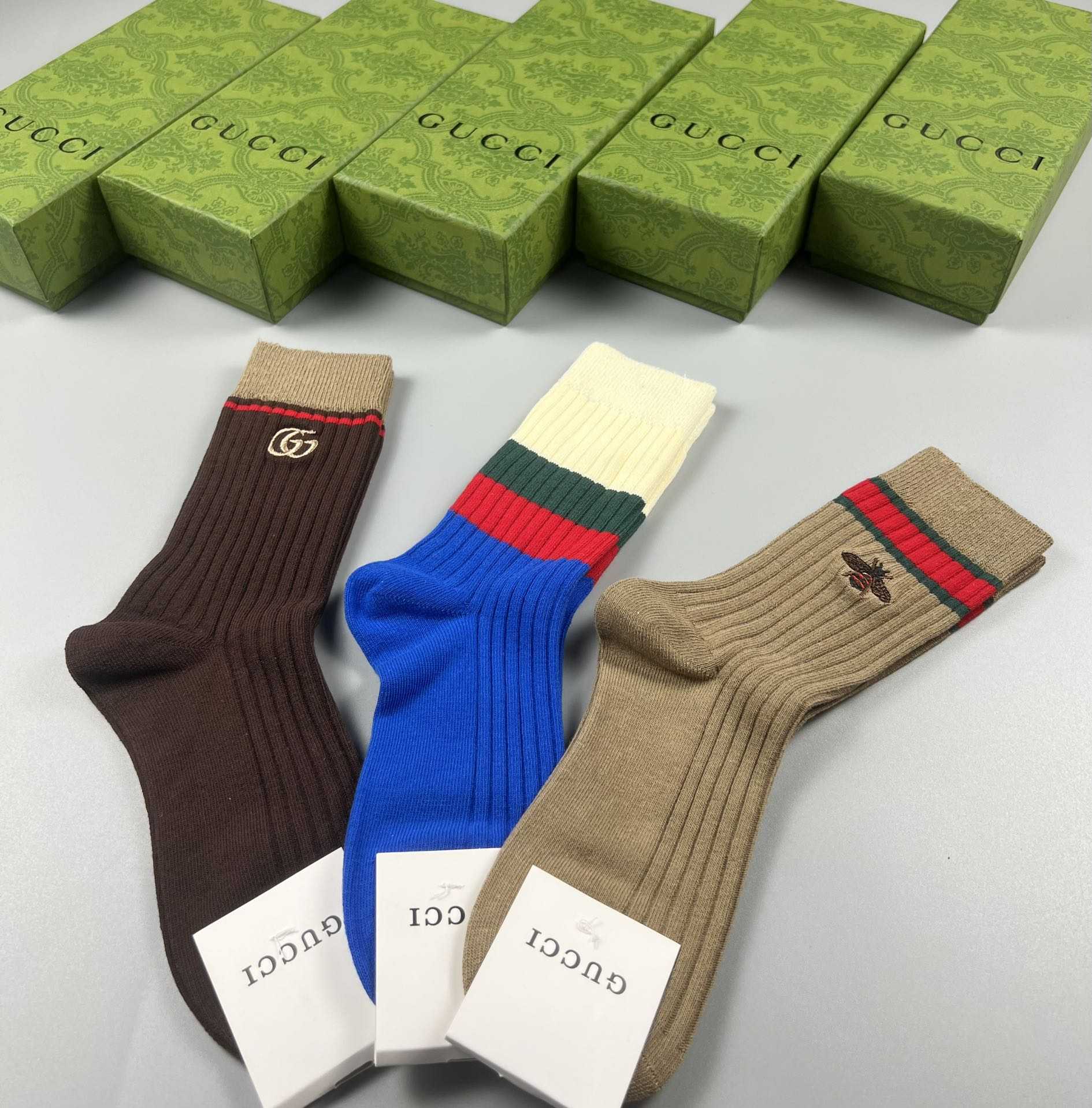 Gucci GG Socks/Box - DesignerGu