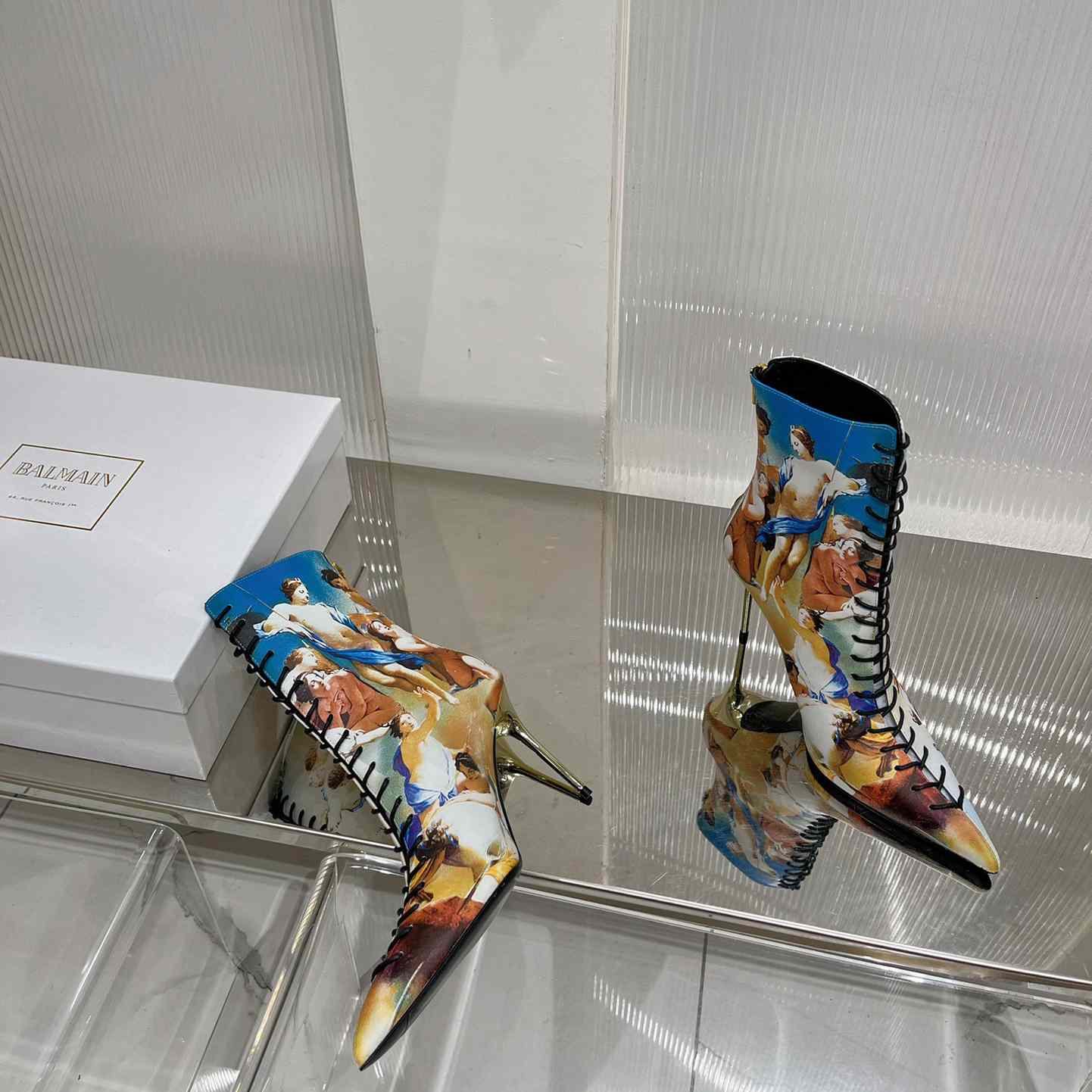 Balmain Uria Ankle Boots In Sky Print Leather - DesignerGu