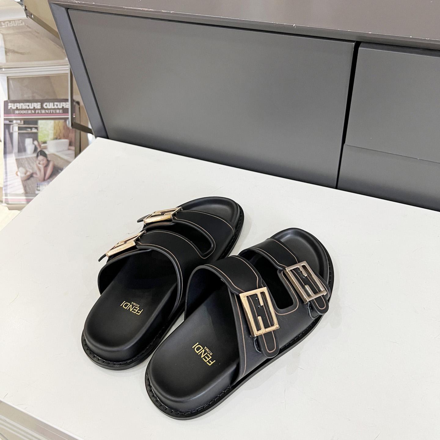 Fendi Feel Black Leather Slides - DesignerGu