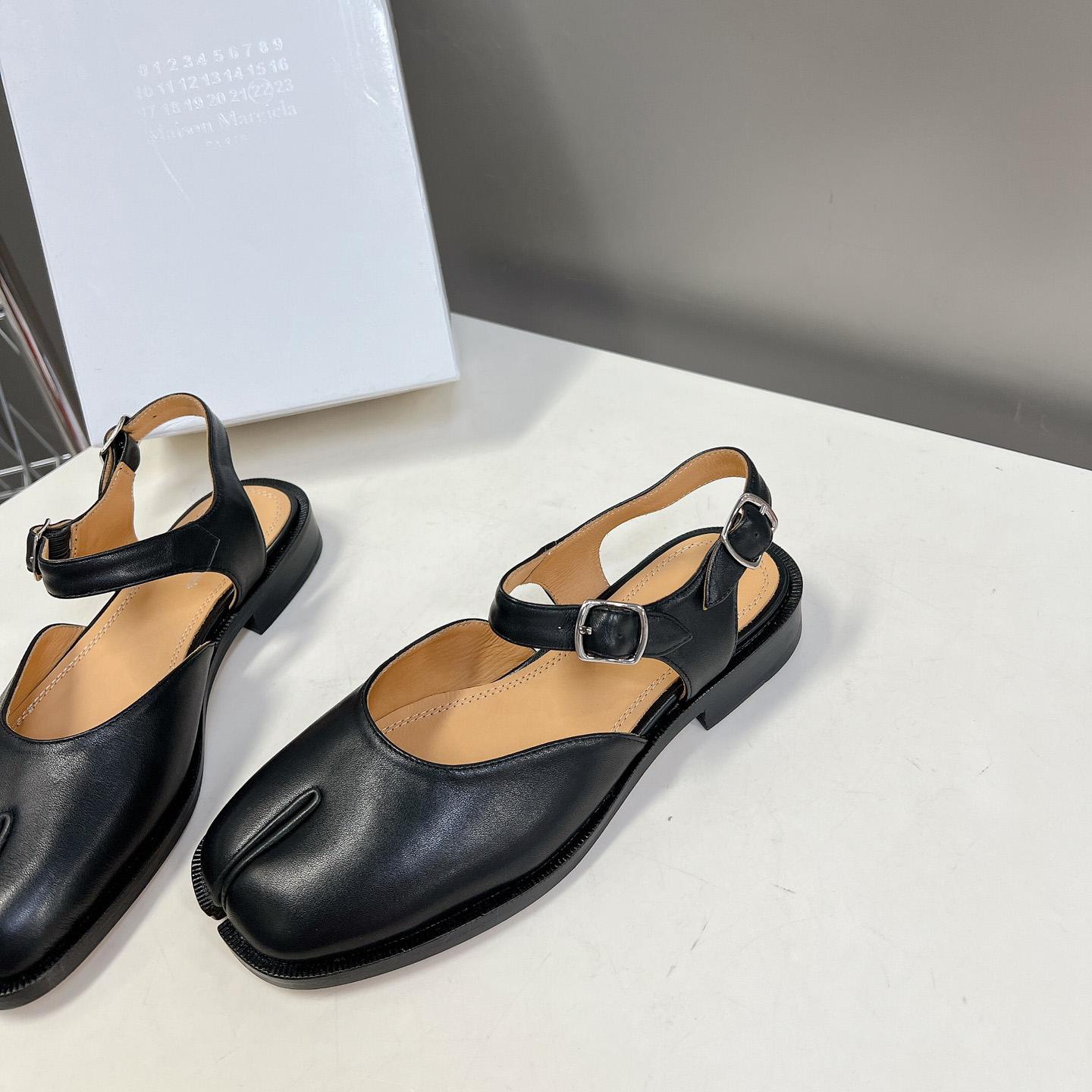 Maison Margiela Tabi Sandals - DesignerGu