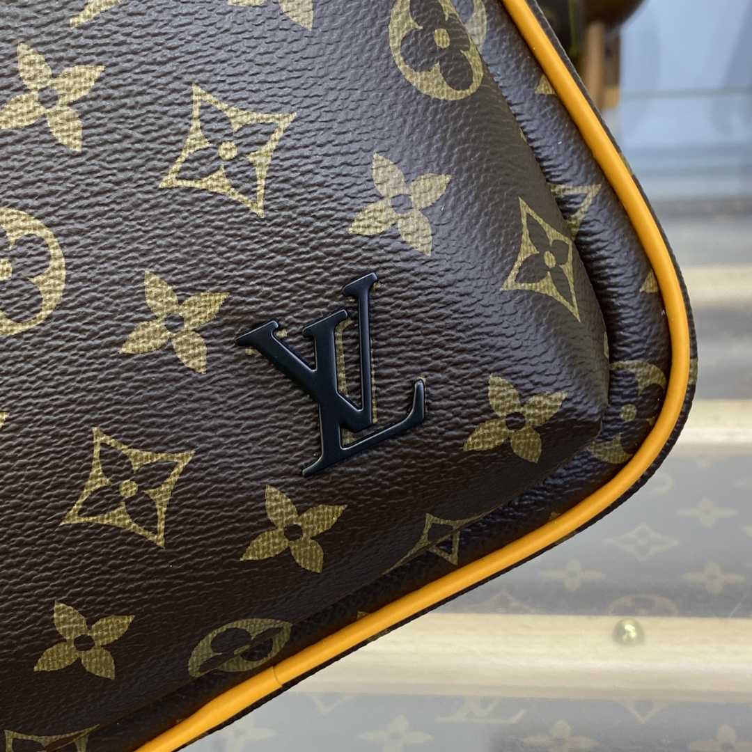 Louis Vuitton Avenue Slingbag NM Monogram  (20-31-7cm)  M46718 - DesignerGu