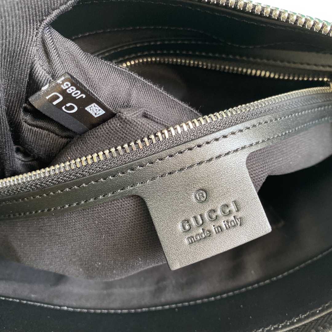 Gucci GG Black Messenger  (27-28.5-5cm) - DesignerGu