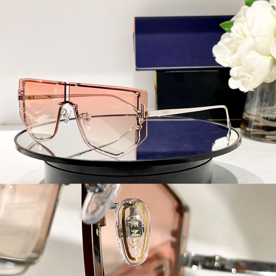Fendi First Shield Sunglasses With Two-tone Gradient Lenses   FF40096 - DesignerGu