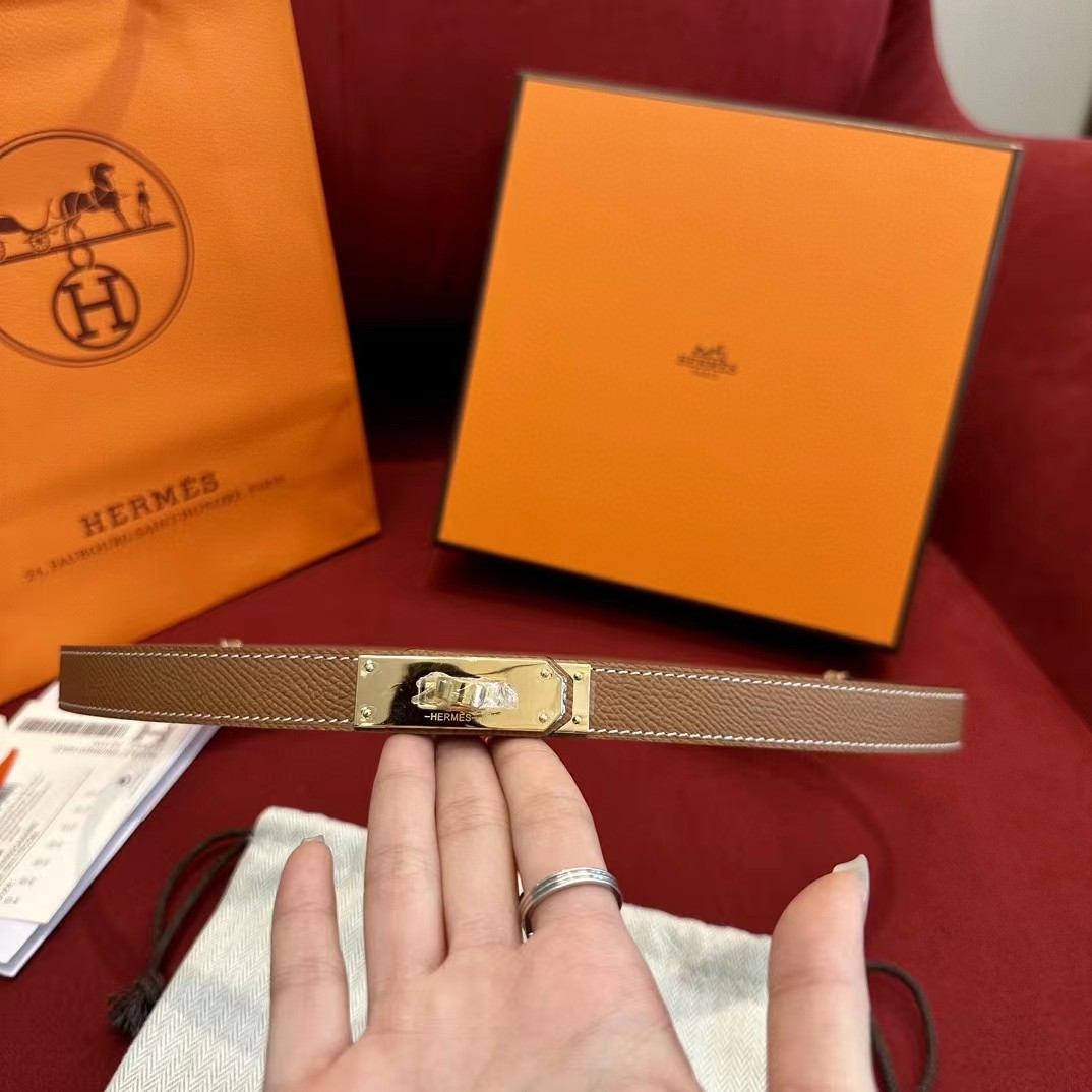 Hermes Authenticated Kelly Belt Leather - DesignerGu