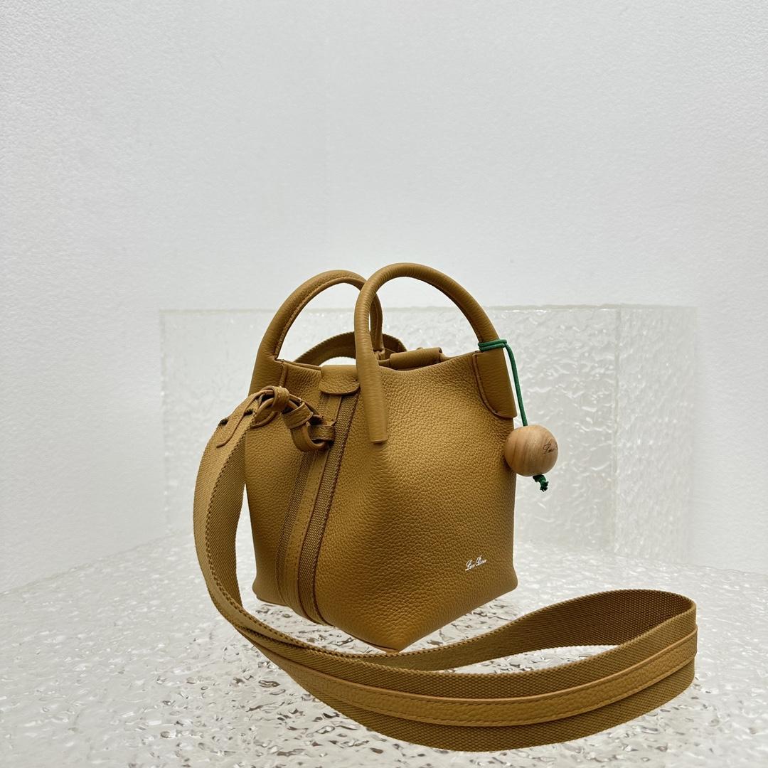 Loro Piana Micro Bale Bag  (14cm*14cm*18cm) - DesignerGu