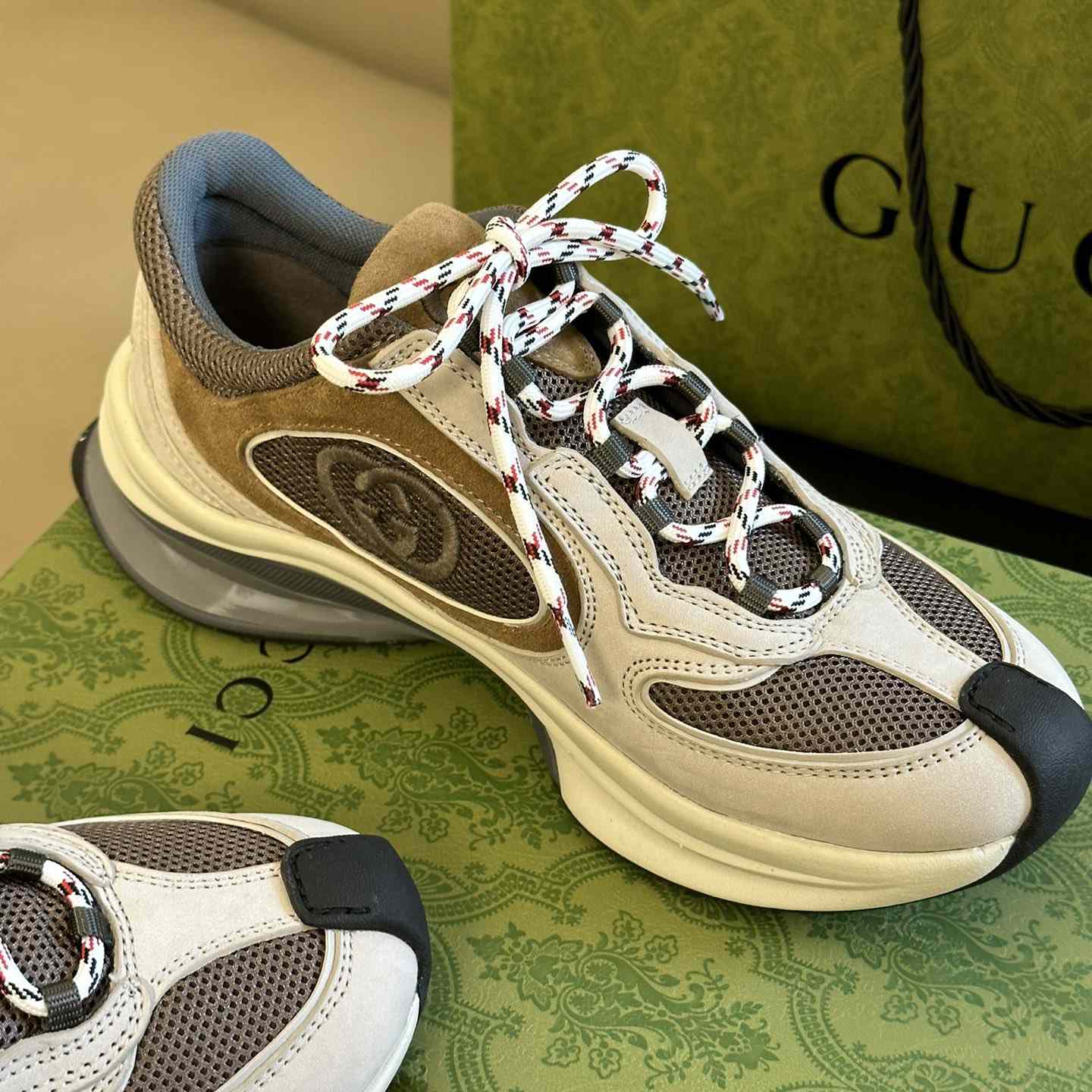 Gucci Run Sneaker - DesignerGu