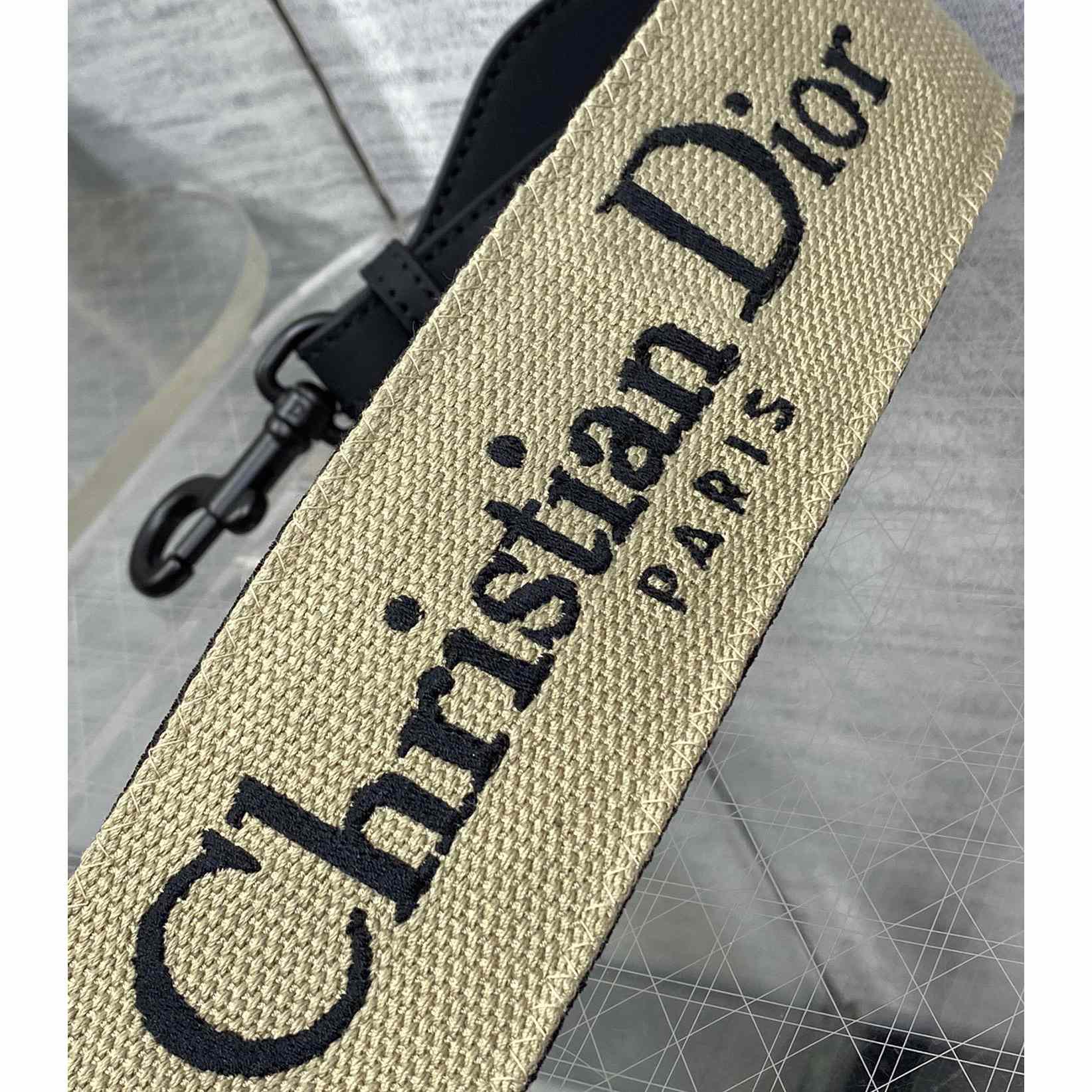 Dior Adjustable Shoulder Strap With Ring - DesignerGu