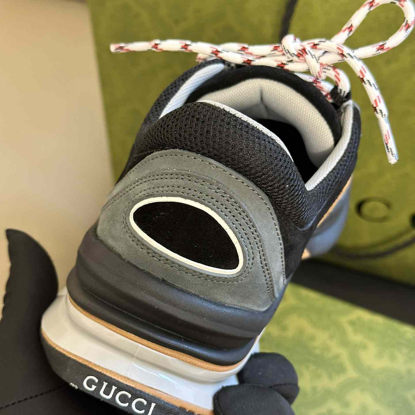 Gucci Run Sneaker - DesignerGu