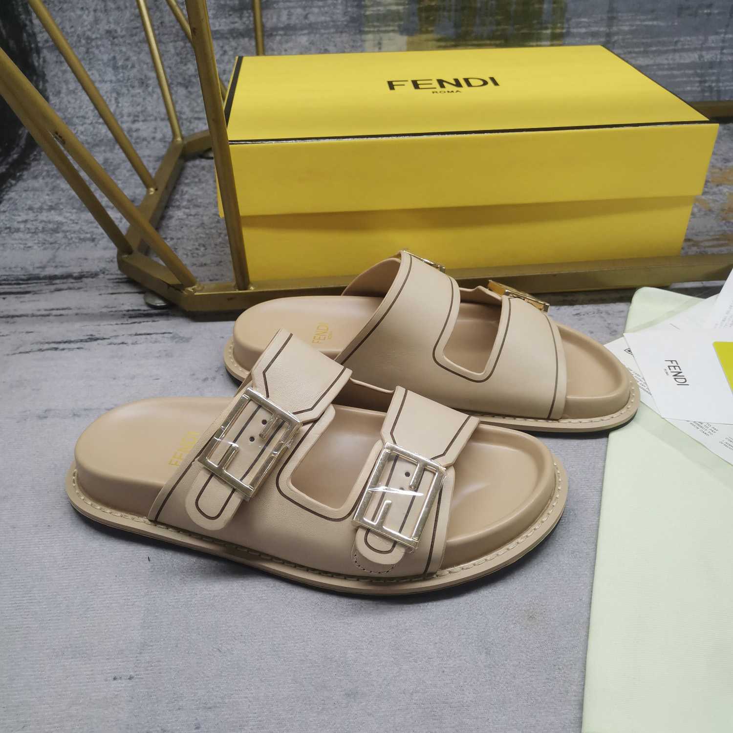 Fendi Feel Beige Leather Slides - DesignerGu