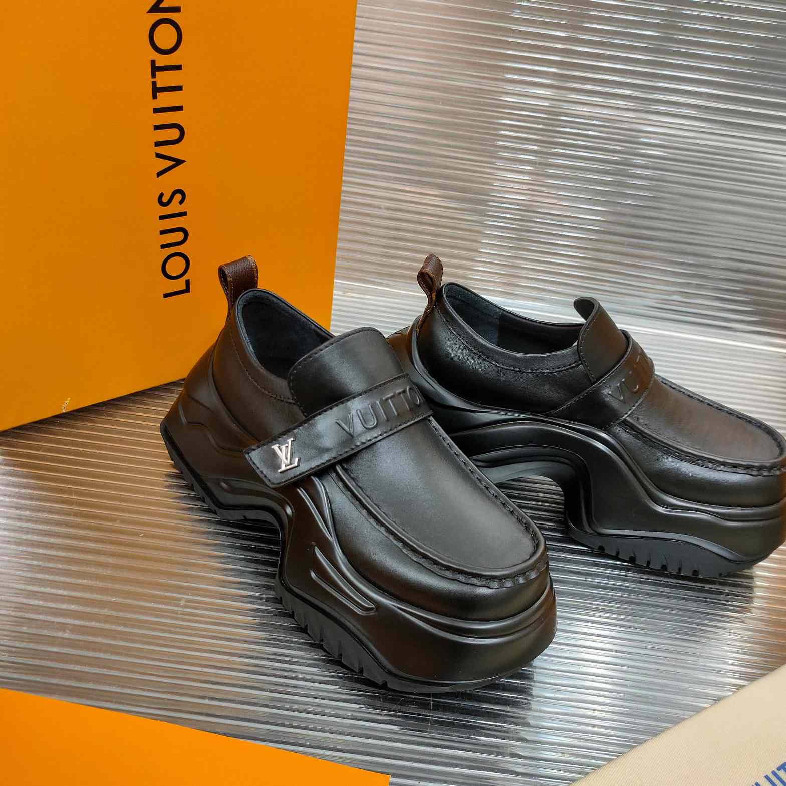 Louis Vuitton LV Archlight 2.0 Platform Loafer  1ABIJQ - DesignerGu