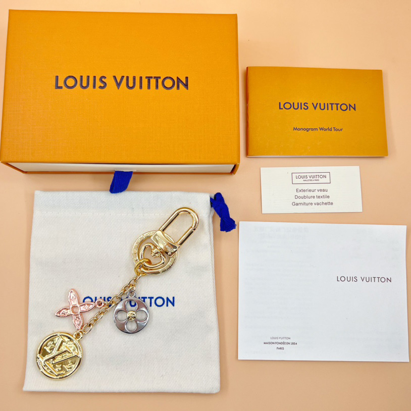 Louis Vuitton Nanogram Family Key Holder    M01017 - DesignerGu