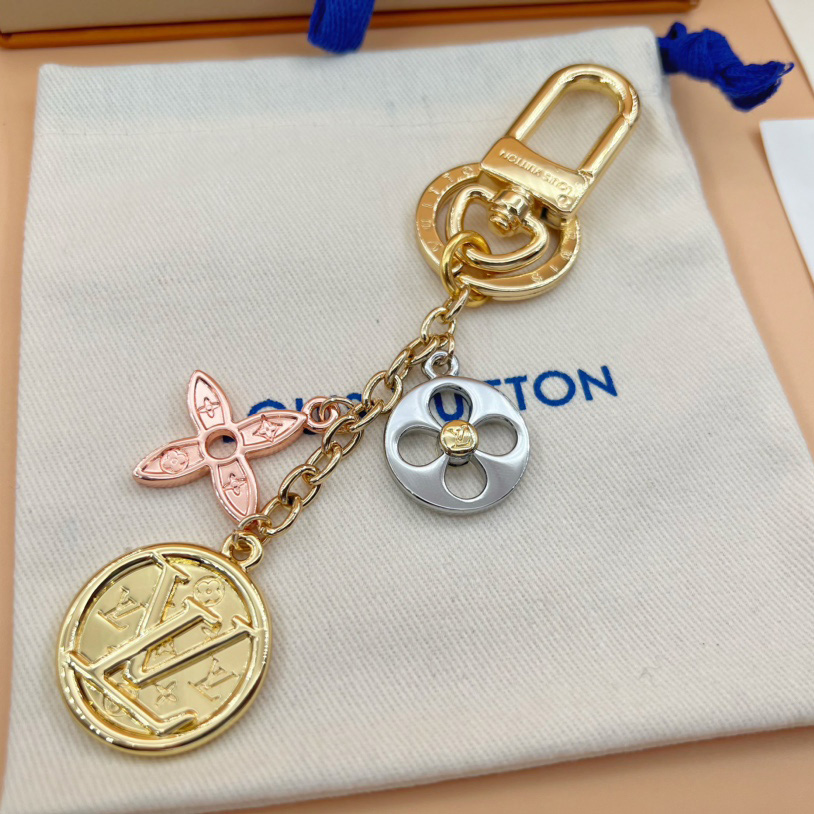 Louis Vuitton Nanogram Family Key Holder    M01017 - DesignerGu