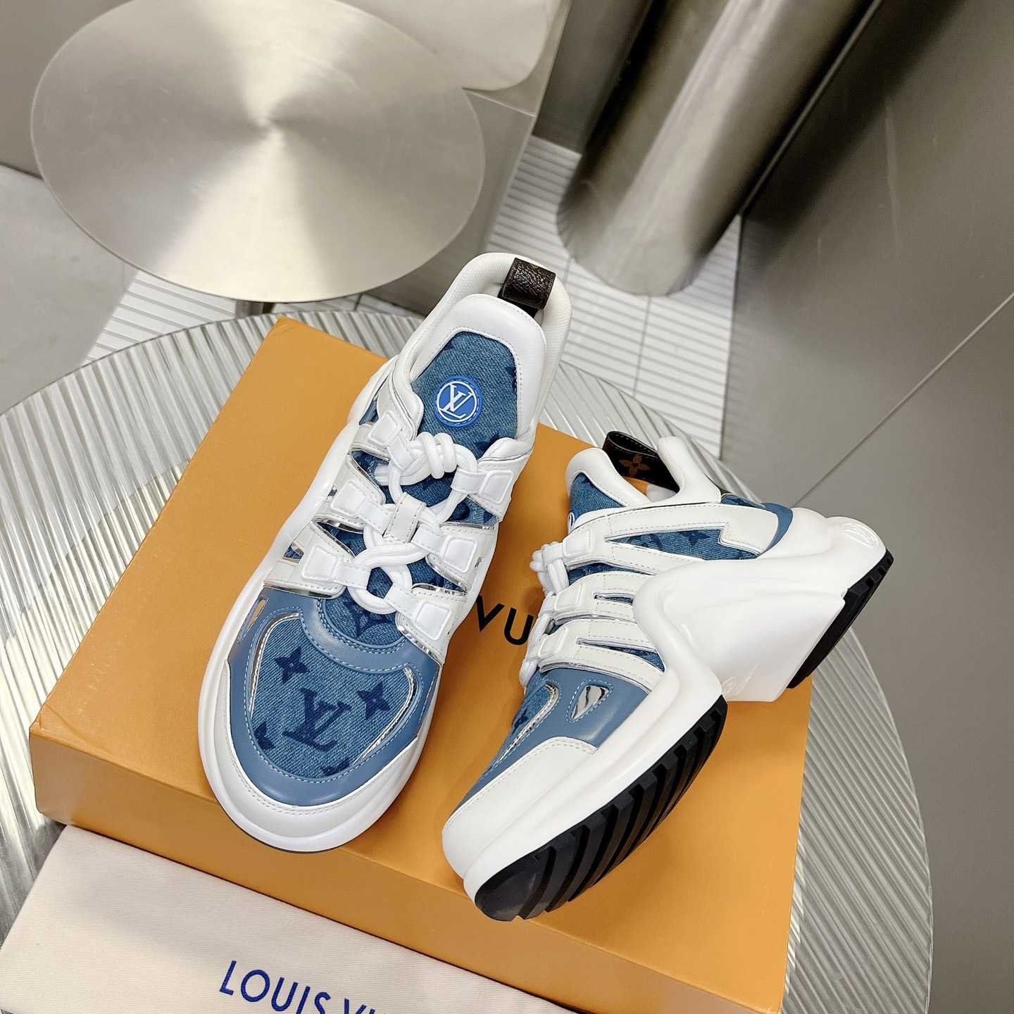 Louis Vuitton LV Archlight Sneaker    - DesignerGu