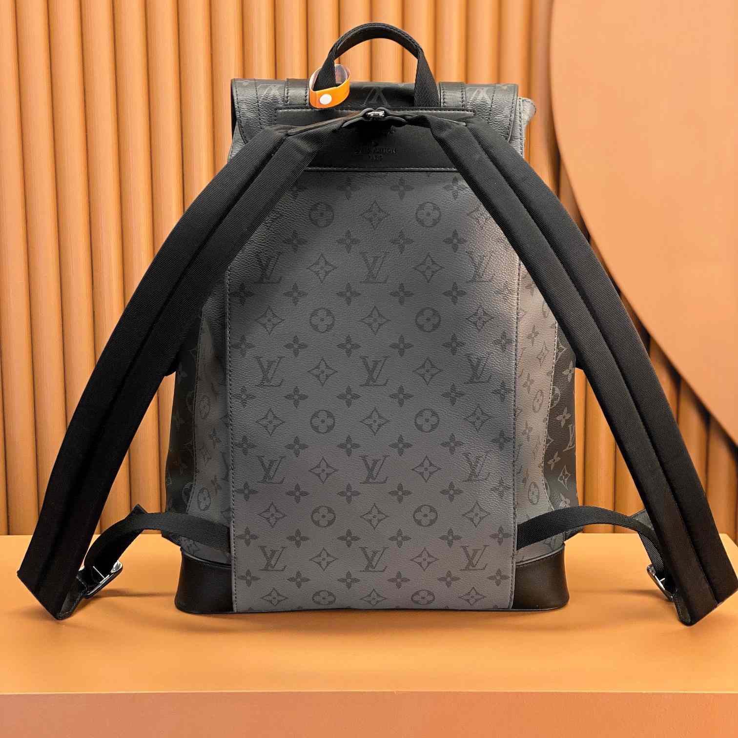 Louis Vuitton Christopher MM (38x44x21cm)     M45419 - DesignerGu