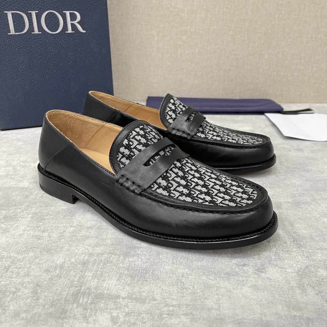 Dior Explorer Loafer - DesignerGu