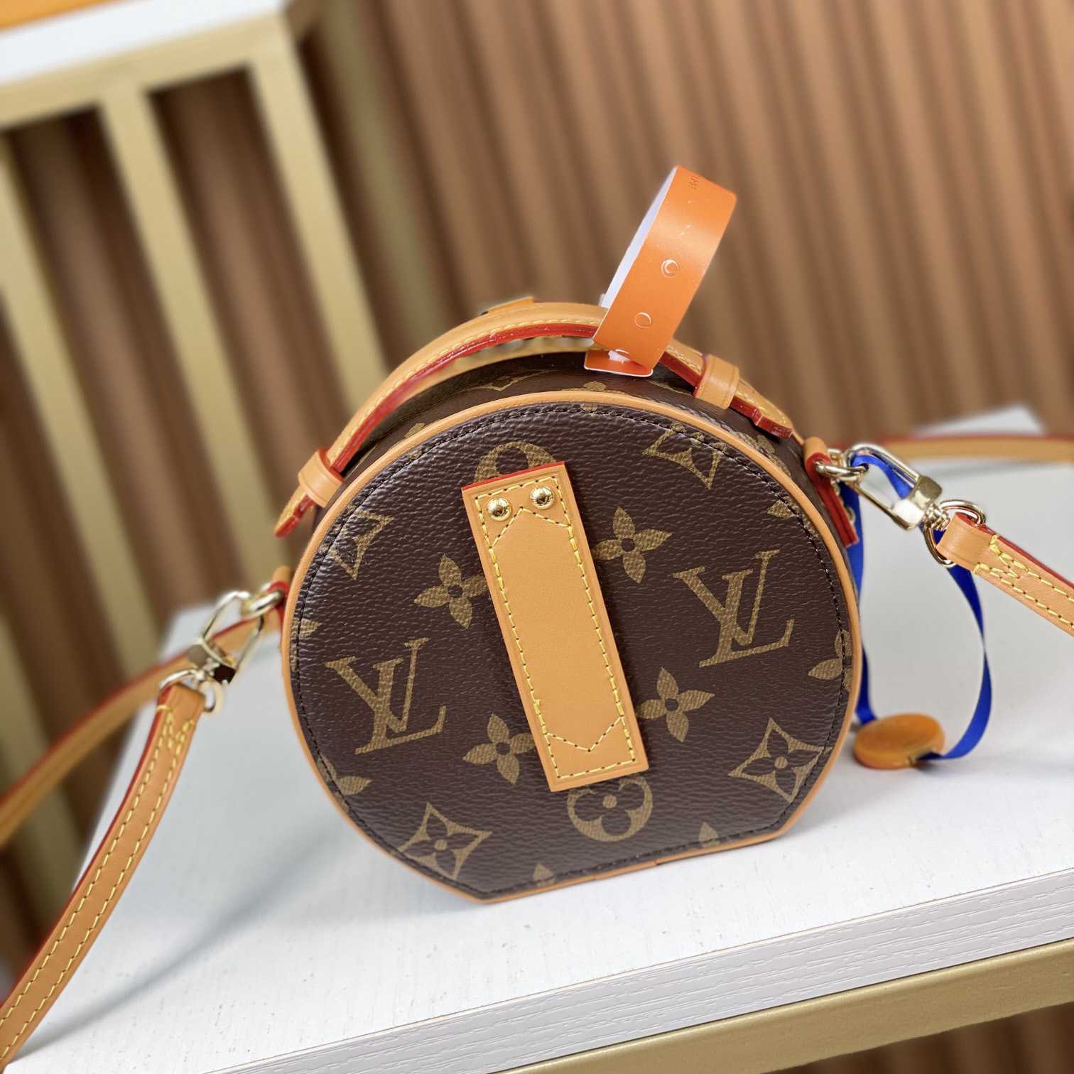 Louis Vuitton Mini Boite Chapeau      M44699 - DesignerGu