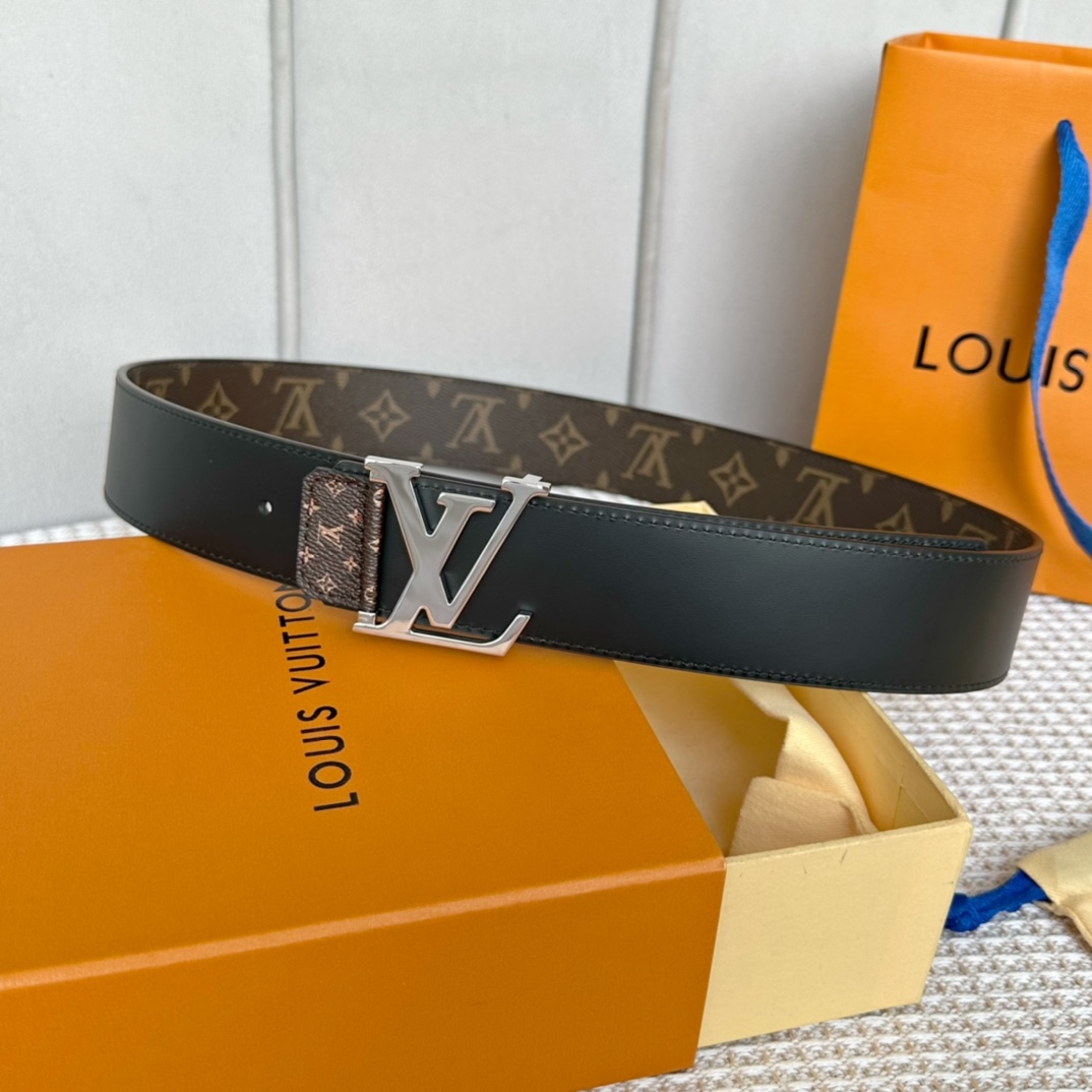 Louis Vuitton LV Tag 40MM Reversible Belt     M0686Q - DesignerGu