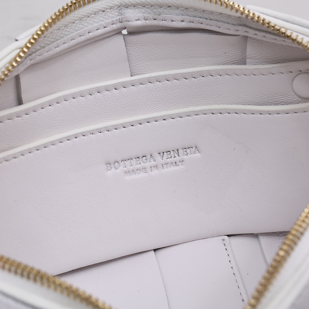 Bottega Veneta Mini Cassette Cross-Body Bag - DesignerGu