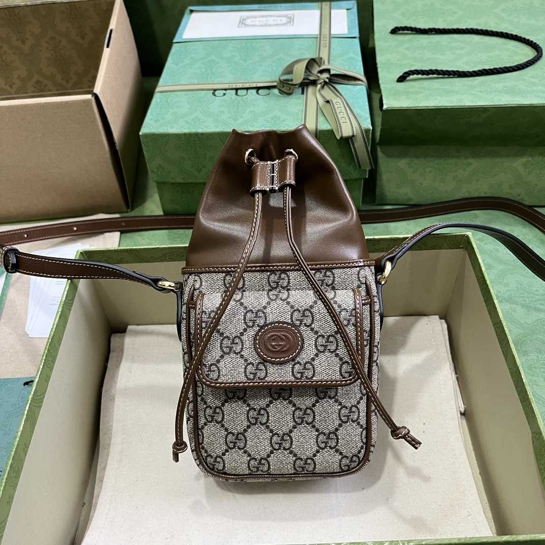 Gucci GG Mini Bucket Bag With Interlocking G - DesignerGu
