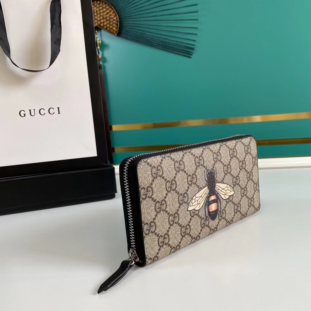 Gucci Bee Print GG Supreme Zip Around Wallet (19*10.5*2.5cm) - DesignerGu