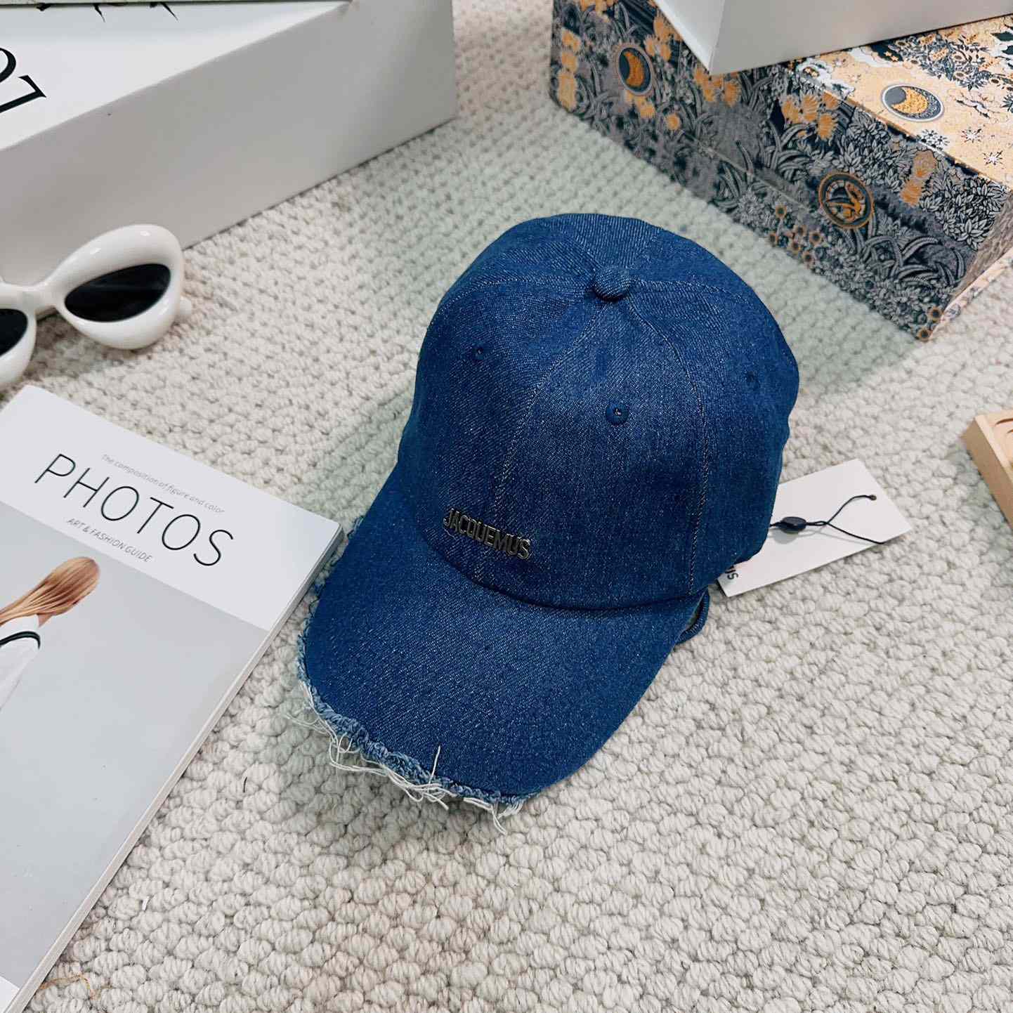 Jacquemus Blue Artichaut Embellished Frayed Denim Baseball Cap - DesignerGu