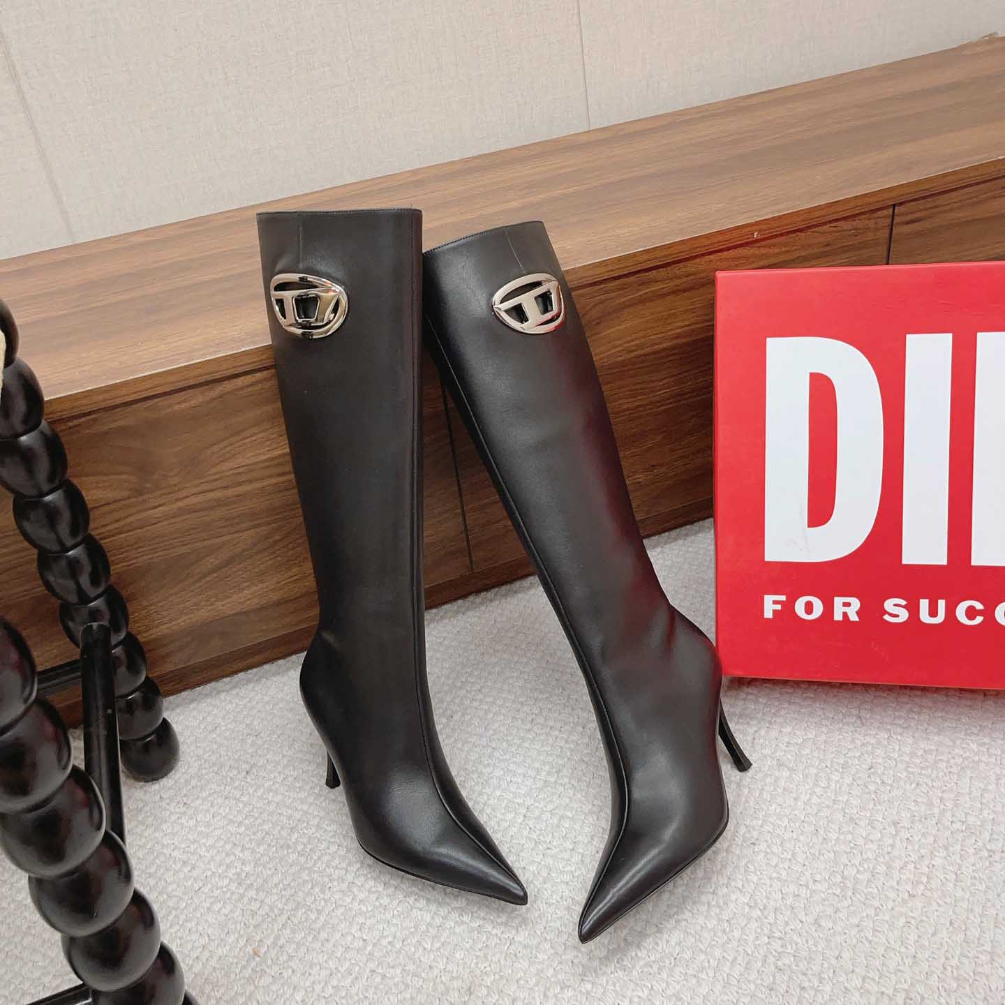 Diesel D-Venus HBT - Leather Boots With Oval D Plaque - DesignerGu