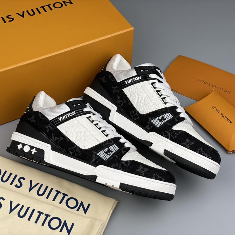 Louis Vuitton Trainer Sneaker In Blakc&White(Upon UK Size) - DesignerGu