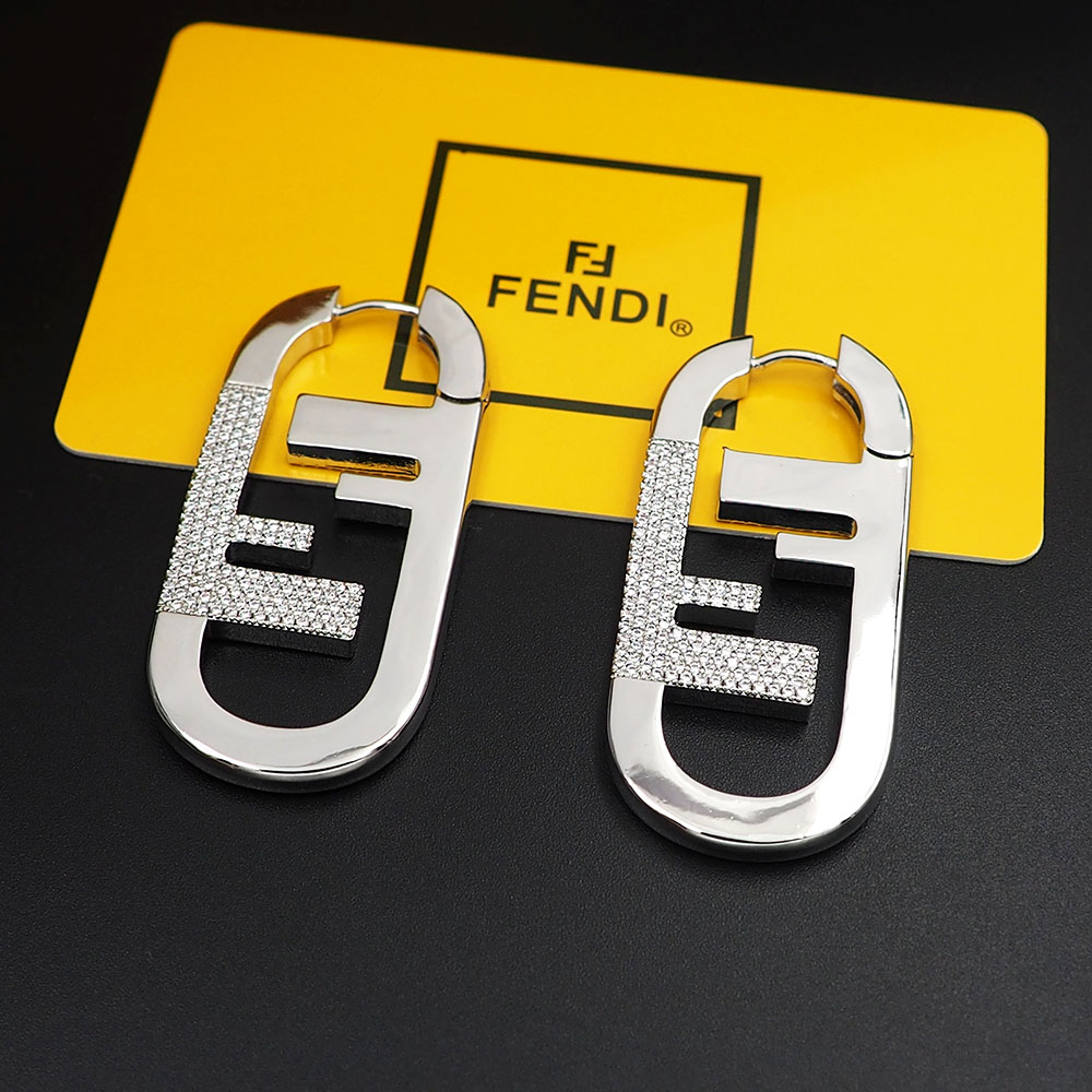 Fendi O’Lock Single Earring - DesignerGu
