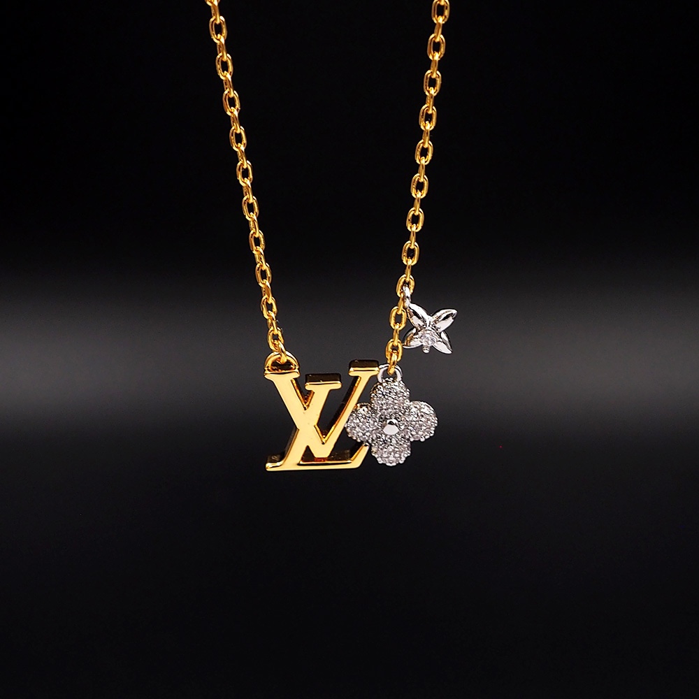 Louis Vuitto LV Gram Necklace   - DesignerGu