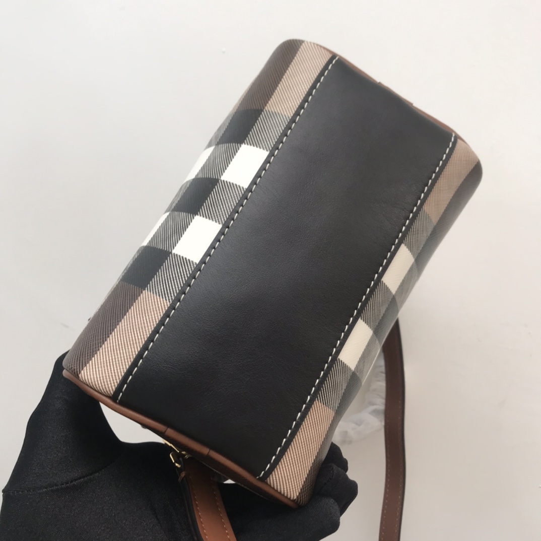 Burberry Check Mini Bowling Bag - DesignerGu